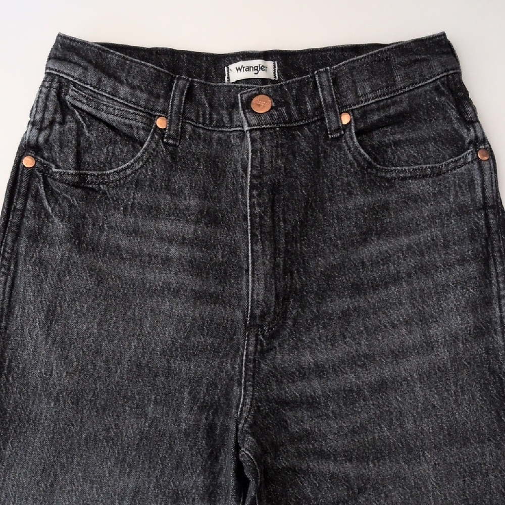 Wrangler Black Straight Jeans Classic Fit - Picture 2 of 6